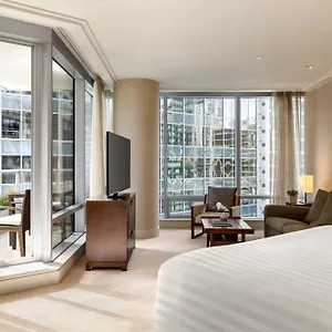 5* Hotel Shangri-la